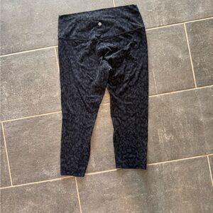 Lululemon Align Crop Formation Camo 21”